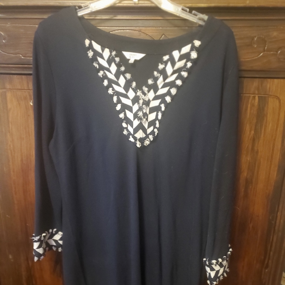 Crown and Ivy dress never worn.